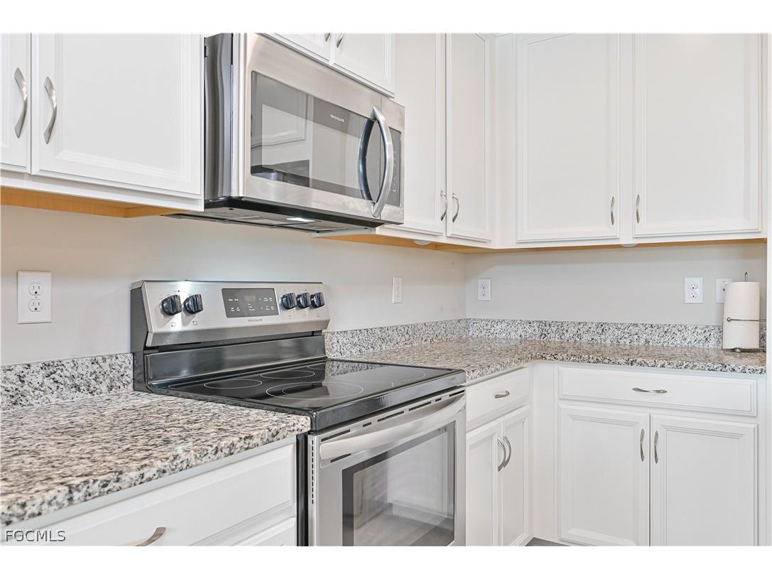 3718 Crofton Court Fort Myers FL 33916 2026013387 image12