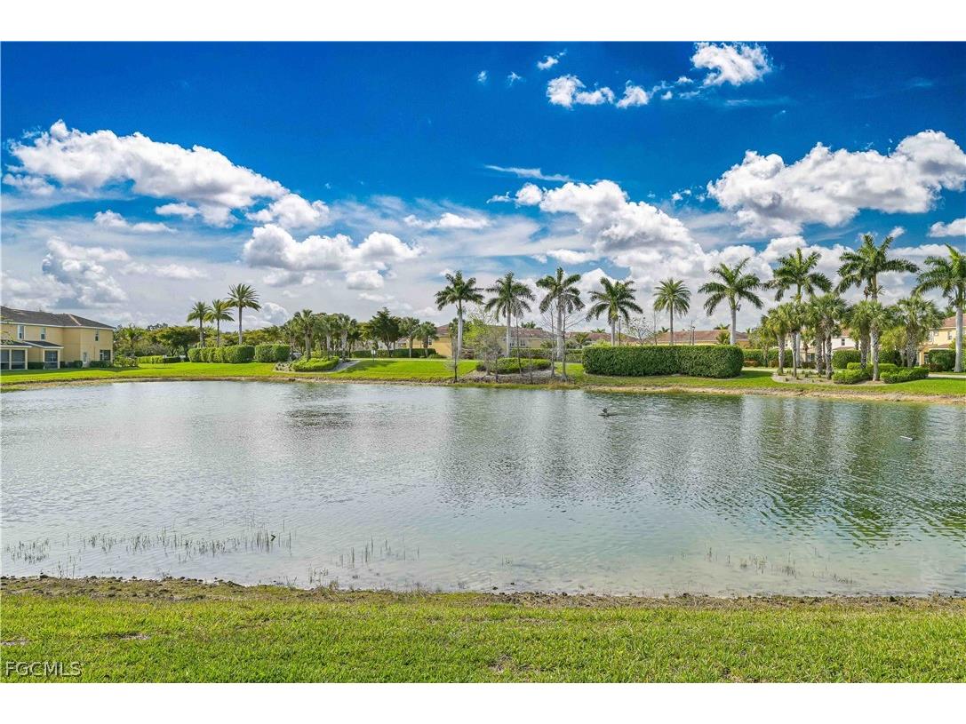 3718 Crofton Court Fort Myers FL 33916 2026013387 image2