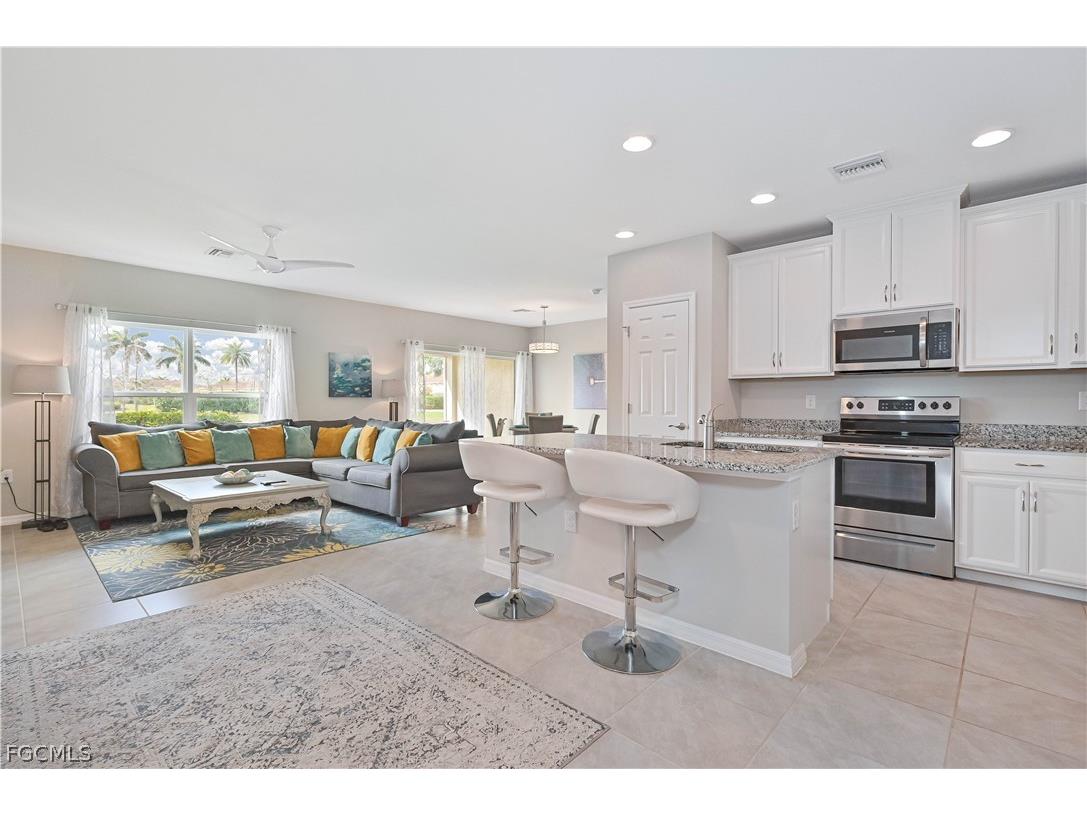 3718 Crofton Court Fort Myers FL 33916 2026013387 image8