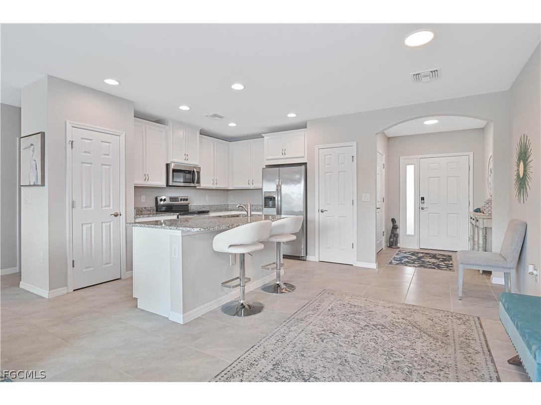 3718 Crofton Court Fort Myers FL 33916 2026013387 image9