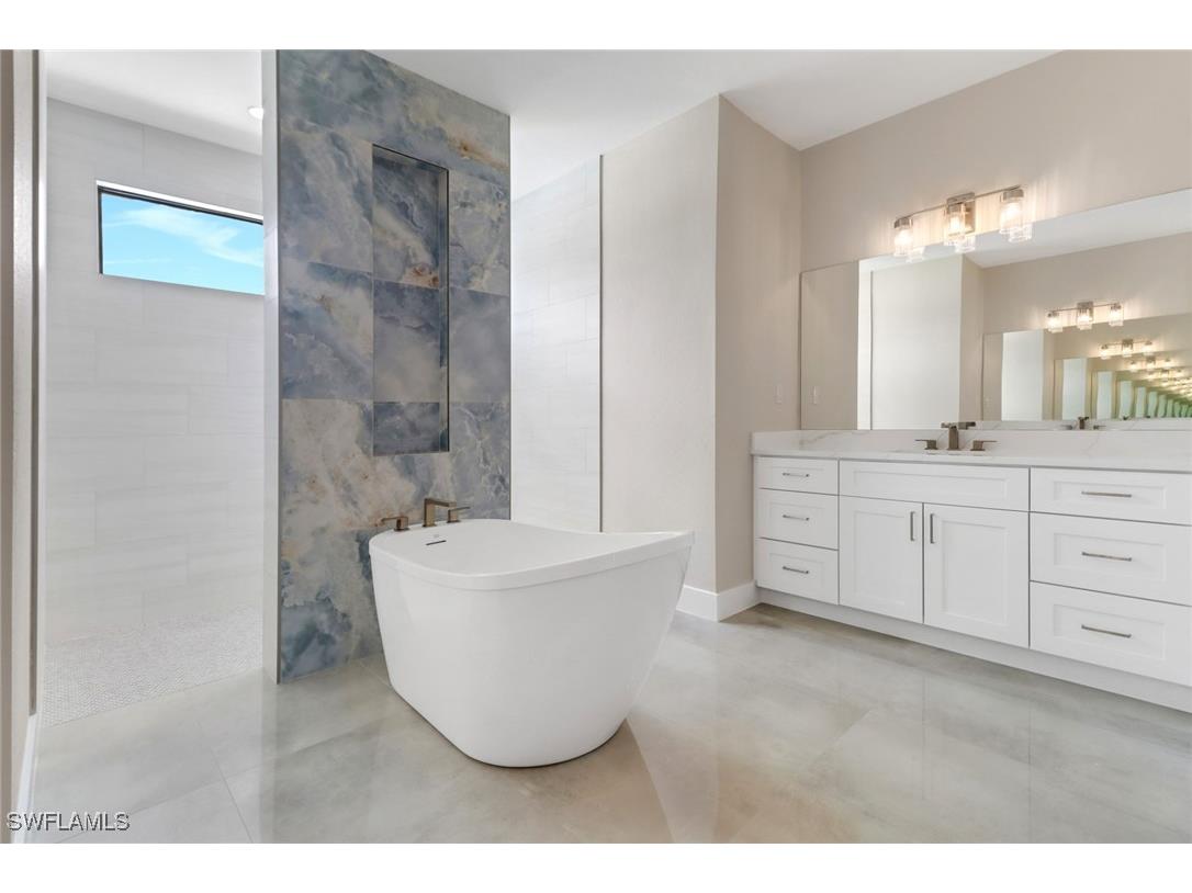 3718 Embers Parkway W Cape Coral FL 33993 225062684 image6