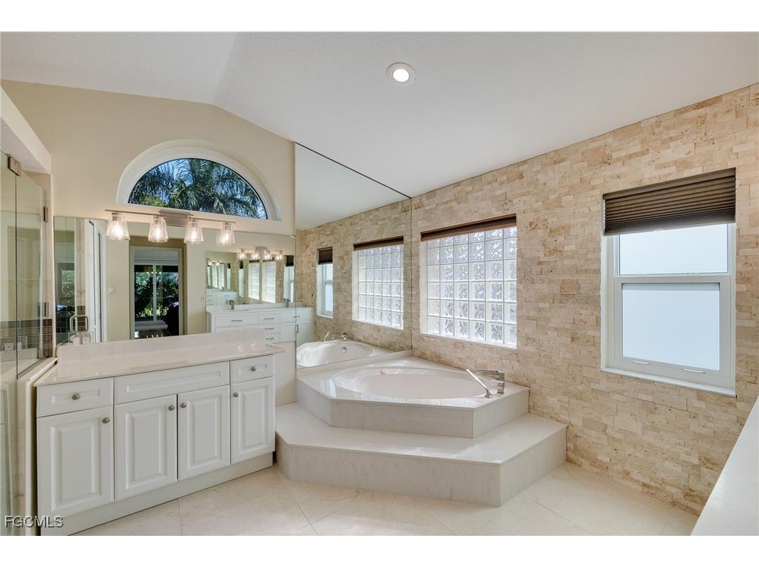 3718 Palm Tree Boulevard Cape Coral FL 33904 2025021788 image21