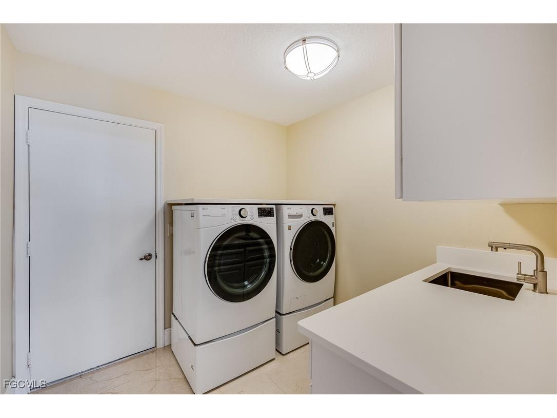 3718 Palm Tree Boulevard Cape Coral FL 33904 2025021788 image25