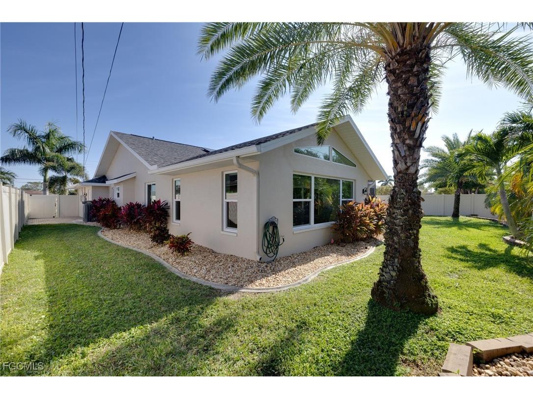 3718 Palm Tree Boulevard Cape Coral FL 33904 2025021788 image28
