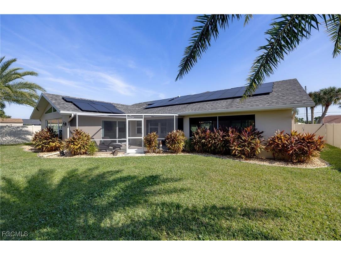 3718 Palm Tree Boulevard Cape Coral FL 33904 2025021788 image3