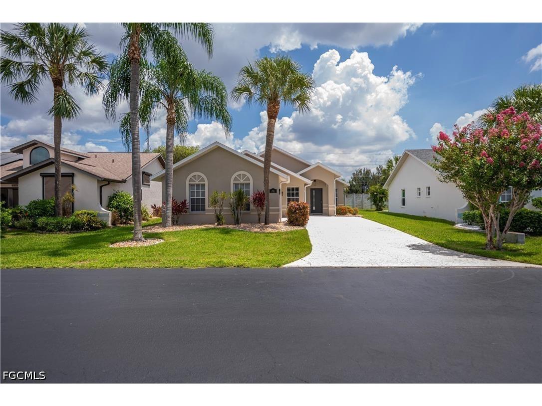 3718 Sabal Springs Boulevard North Fort Myers FL 33917 2026027539 image3