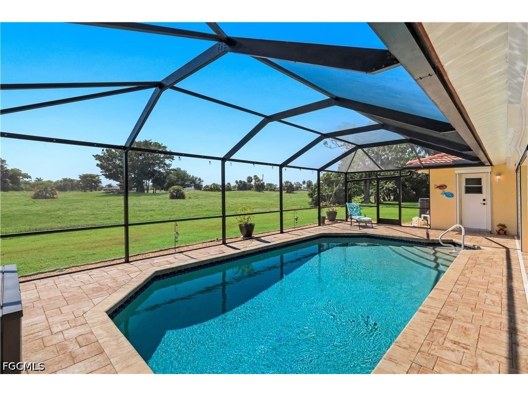 3718 SE 8th Avenue Cape Coral FL 33904 2026019380 image39