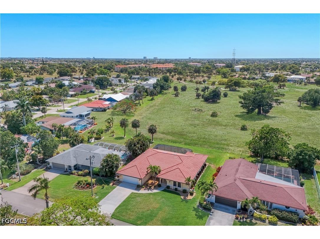 3718 SE 8th Avenue Cape Coral FL 33904 2026019380 image40