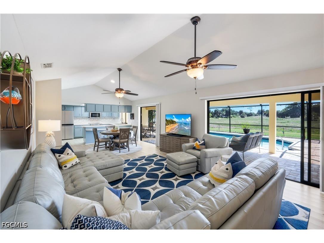 3718 SE 8th Avenue Cape Coral FL 33904 2026019380 image6