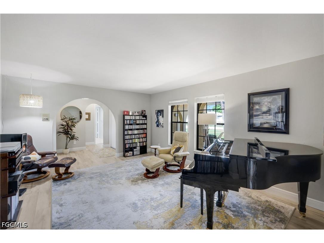 3718 SE 8th Avenue Cape Coral FL 33904 2026019380 image9