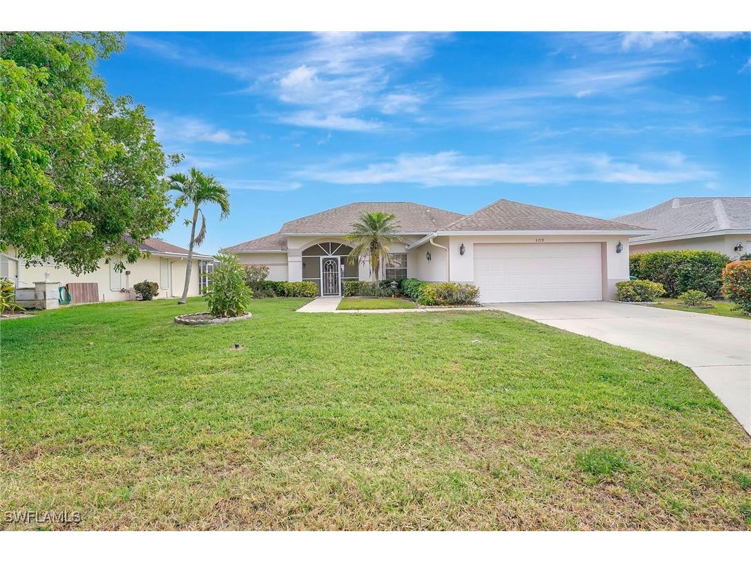 3719 Kent Drive Naples FL 34112 225030008 image1