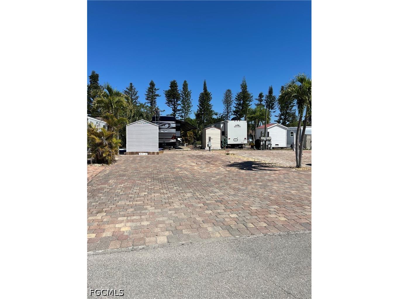 3719 Peppermint Lane Bonita Springs FL 34134 2026015729 image2