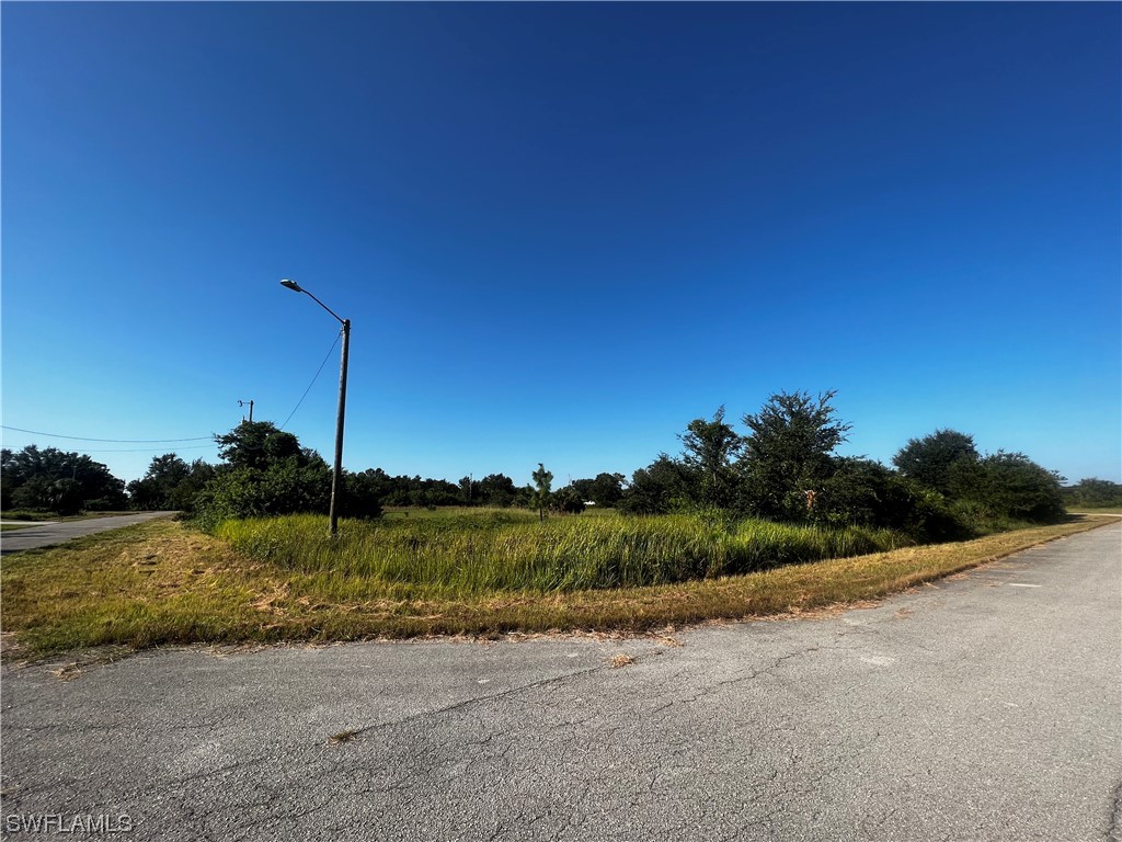 372/374 Compese Avenue S Lehigh Acres FL 33974 223069302 image1
