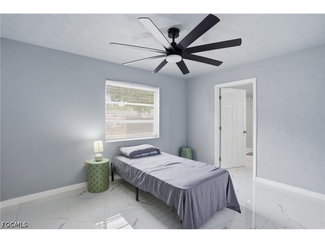 372 Altamont Avenue Fort Myers FL 33905 2026025457 image12