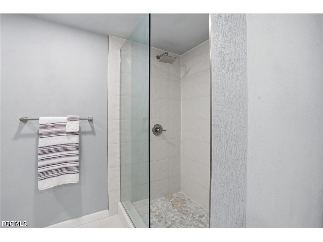 372 Altamont Avenue Fort Myers FL 33905 2026025457 image21