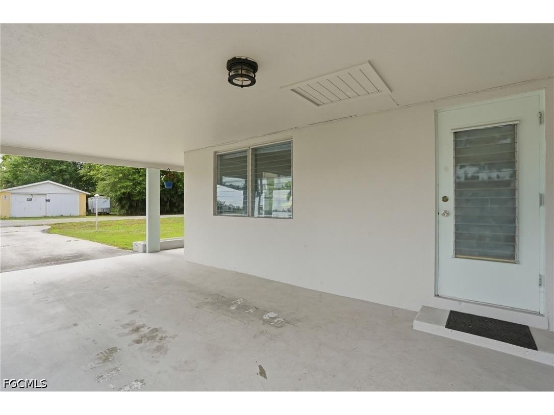 372 Altamont Avenue Fort Myers FL 33905 2026025457 image23