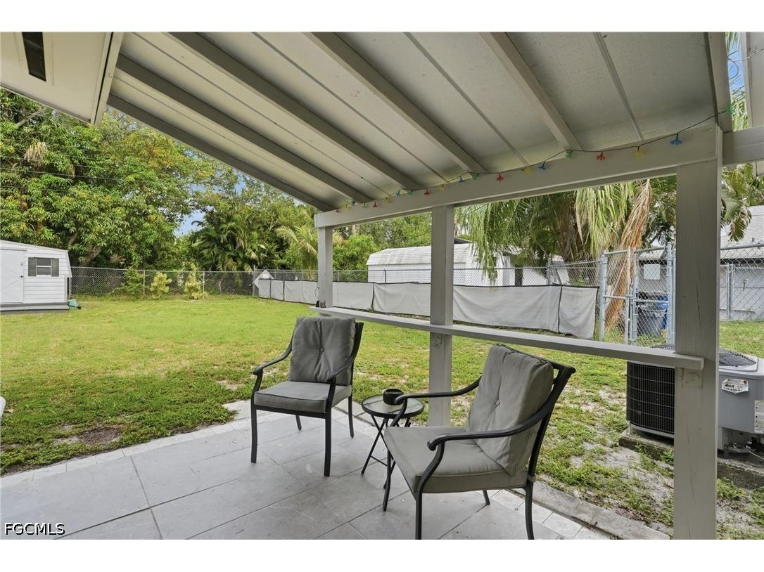 372 Altamont Avenue Fort Myers FL 33905 2026025457 image25