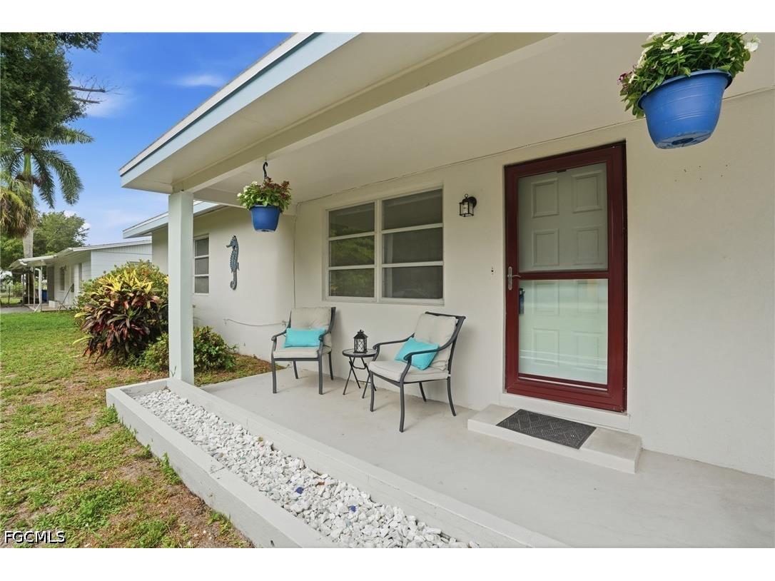 372 Altamont Avenue Fort Myers FL 33905 2026025457 image27