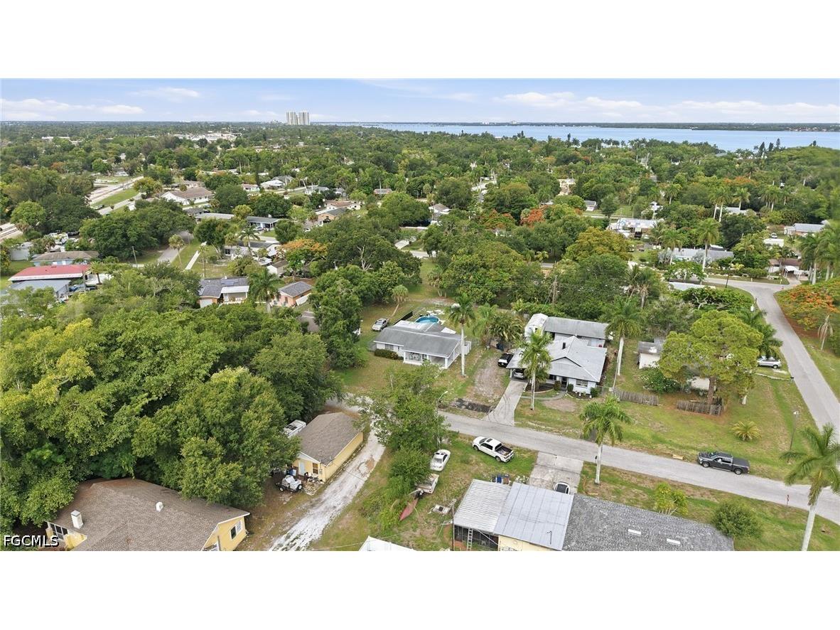 372 Altamont Avenue Fort Myers FL 33905 2026025457 image40