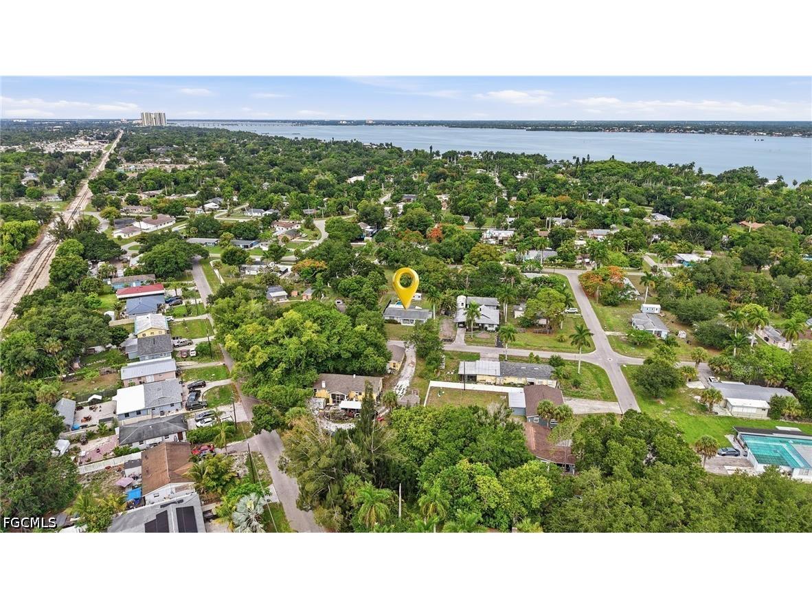 372 Altamont Avenue Fort Myers FL 33905 2026025457 image43