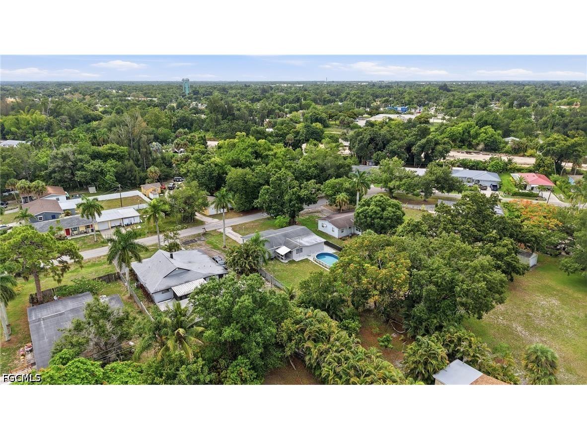 372 Altamont Avenue Fort Myers FL 33905 2026025457 image46