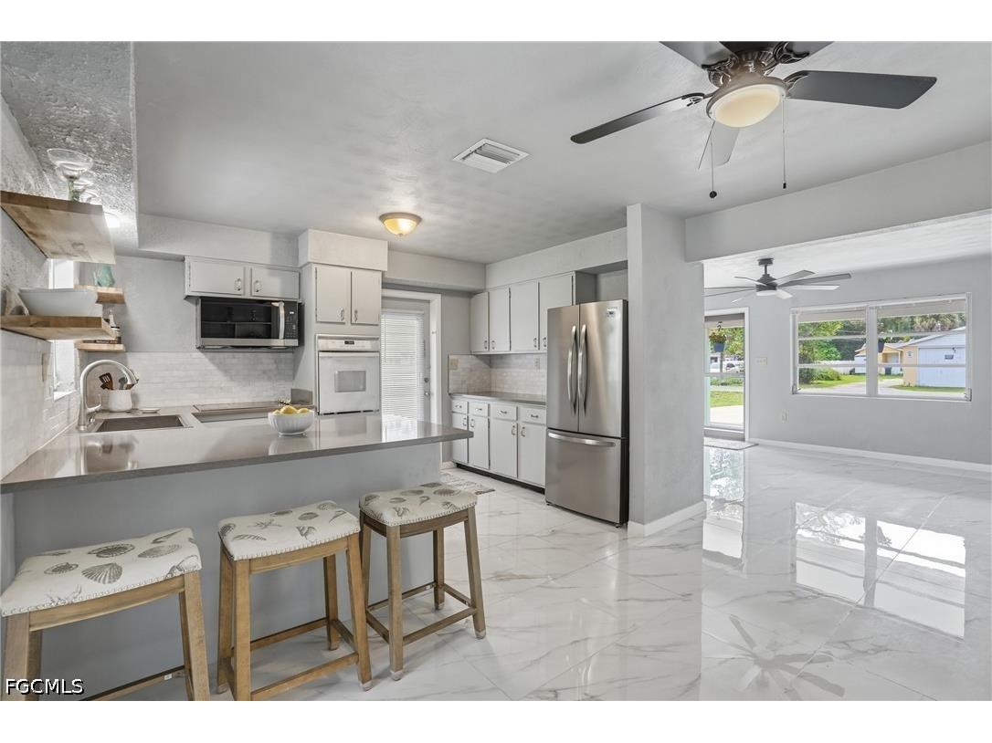 372 Altamont Avenue Fort Myers FL 33905 2026025457 image7