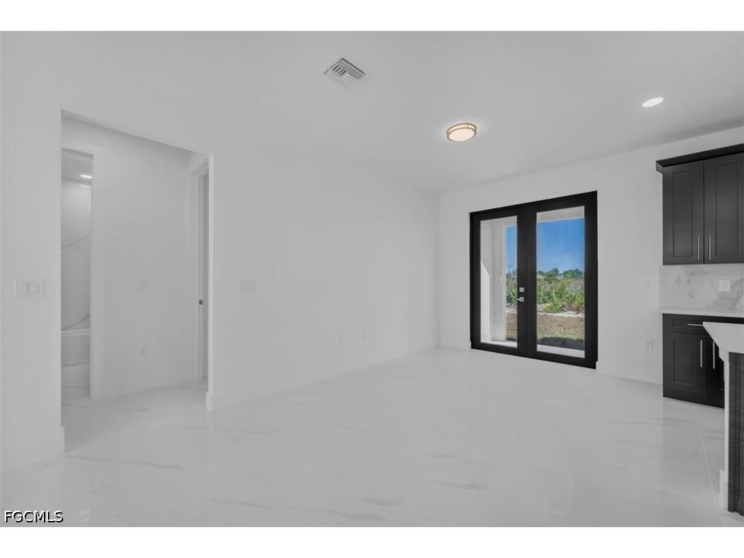 372 Chalet Avenue S Lehigh Acres FL 33974 2026016923 image23