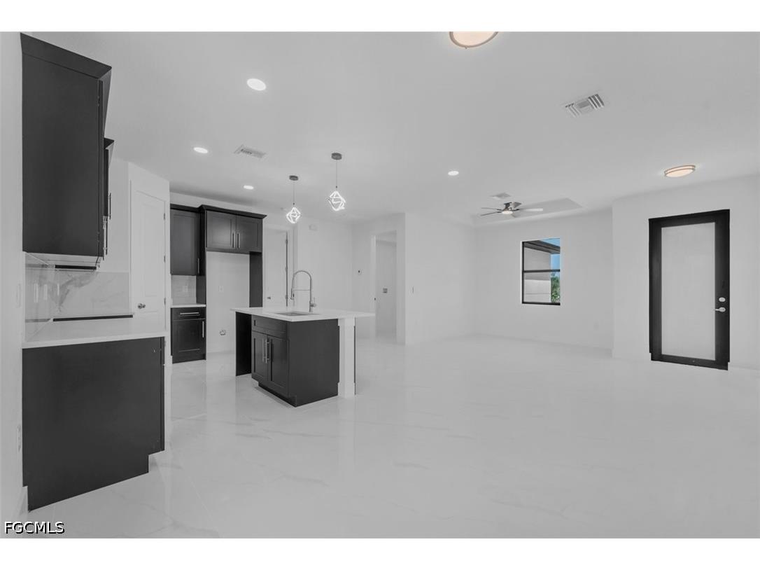 372 Chalet Avenue S Lehigh Acres FL 33974 2026016923 image24