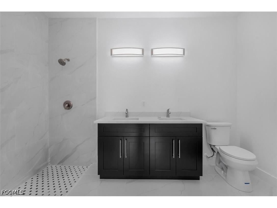372 Chalet Avenue S Lehigh Acres FL 33974 2026016923 image35
