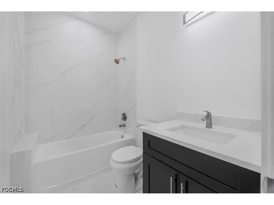 372 Chalet Avenue S Lehigh Acres FL 33974 2026016923 image41