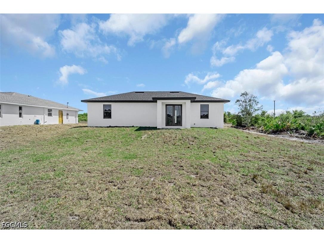 372 Chalet Avenue S Lehigh Acres FL 33974 2026016923 image45