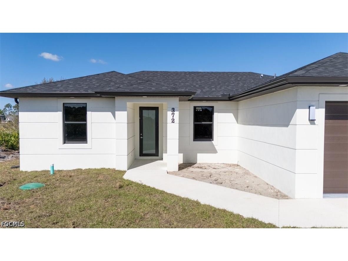 372 Chalet Avenue S Lehigh Acres FL 33974 2026016923 image9