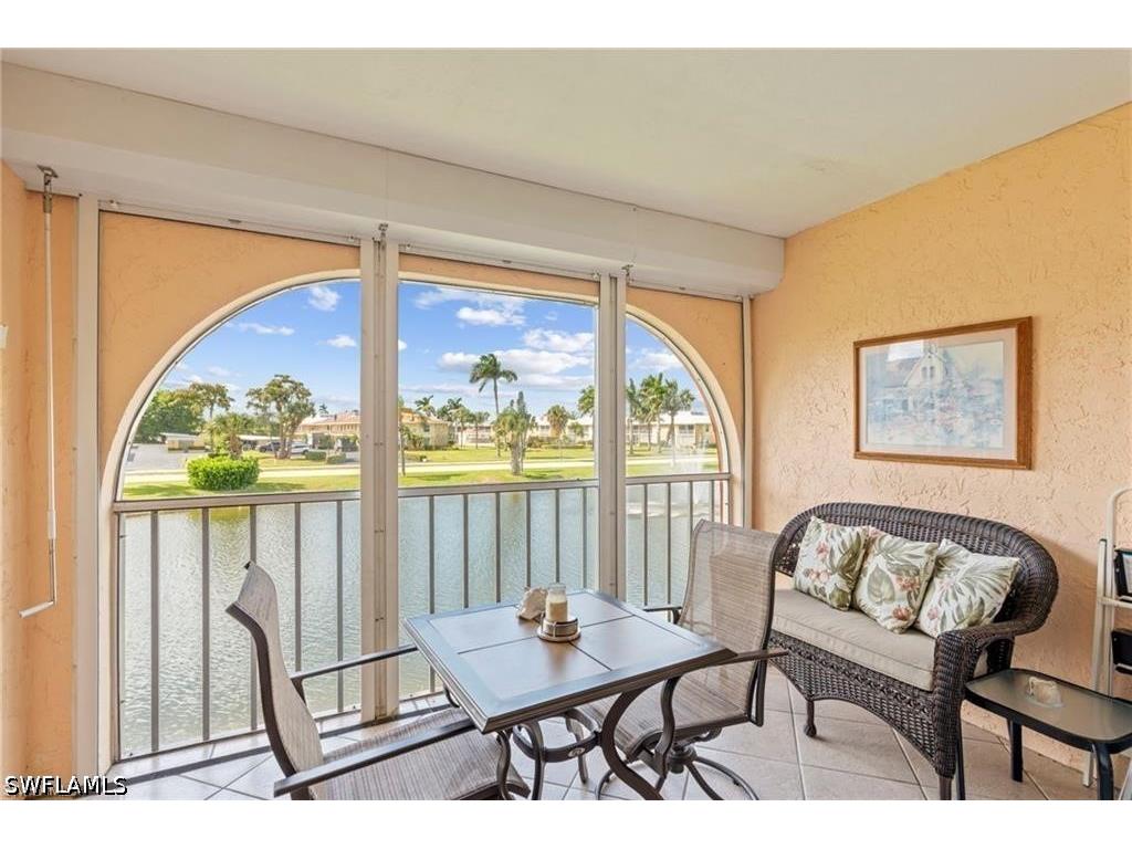 372 Charlemagne Boulevard #B202 Naples FL 34112 226017587 image1