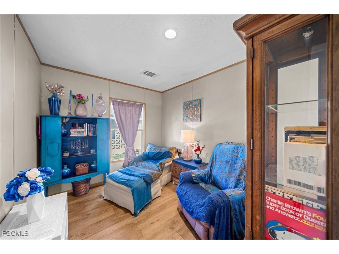 372 Santa Fe Trail North Fort Myers FL 33917 2025015157 image19