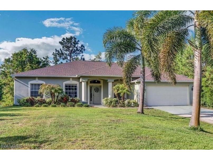 3720 35th Avenue NE Naples FL 34120 224068174 image1