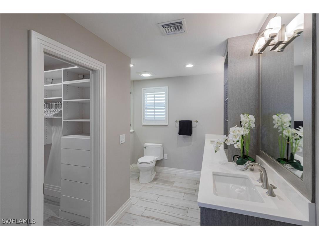3720 Parkview Way Naples FL 34103 226010906 image14