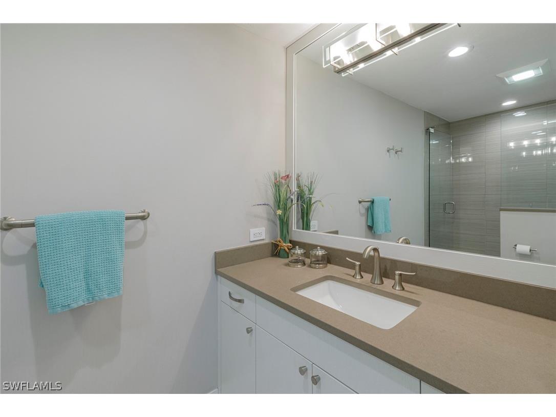3720 Parkview Way Naples FL 34103 226010906 image22