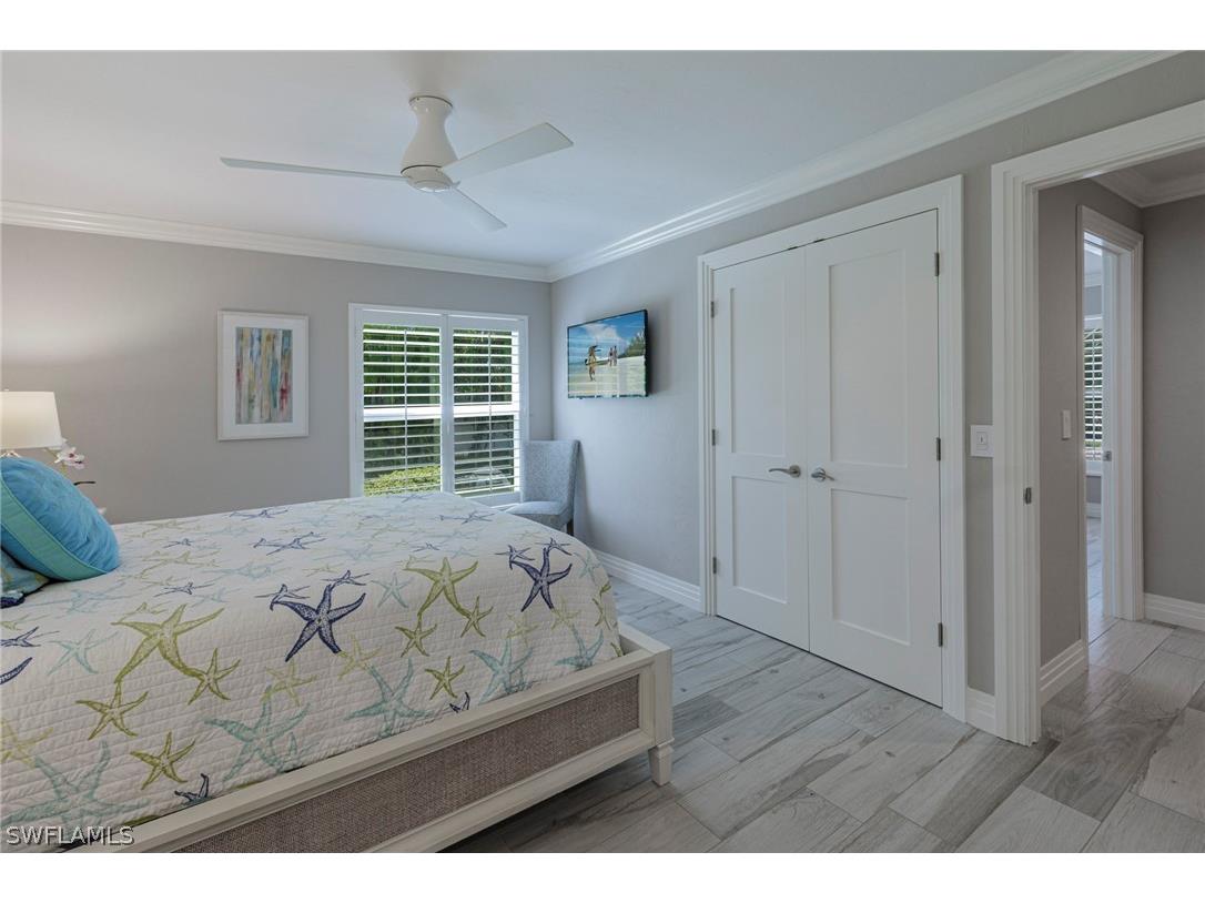 3720 Parkview Way Naples FL 34103 226010906 image24