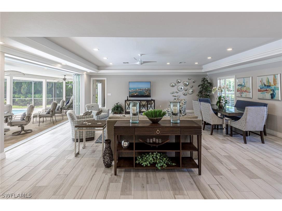 3720 Parkview Way Naples FL 34103 226010906 image3