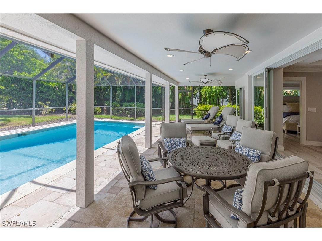 3720 Parkview Way Naples FL 34103 226010906 image7