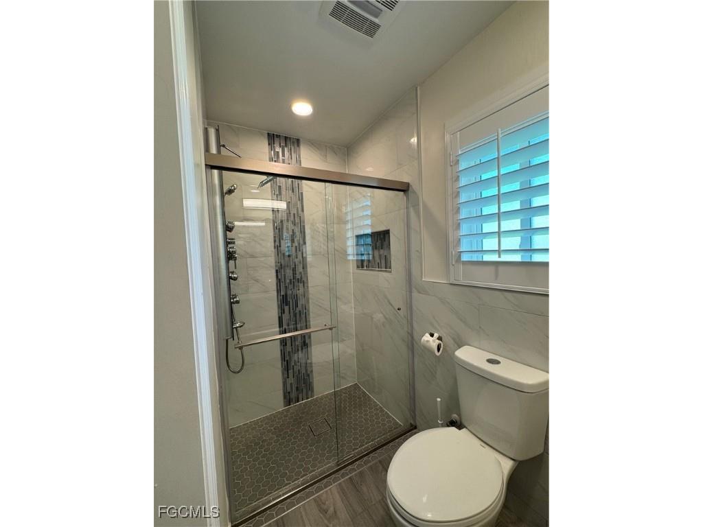 3720 SE 21st Place Cape Coral FL 33904 2025016925 image11