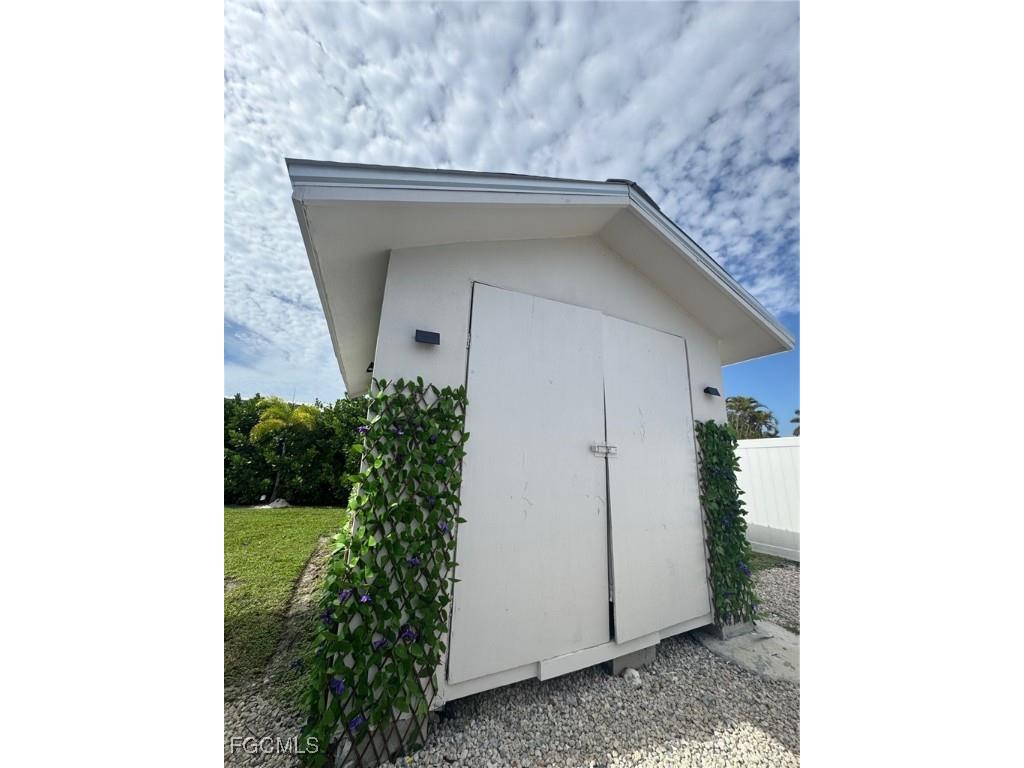 3720 SE 21st Place Cape Coral FL 33904 2025016925 image8