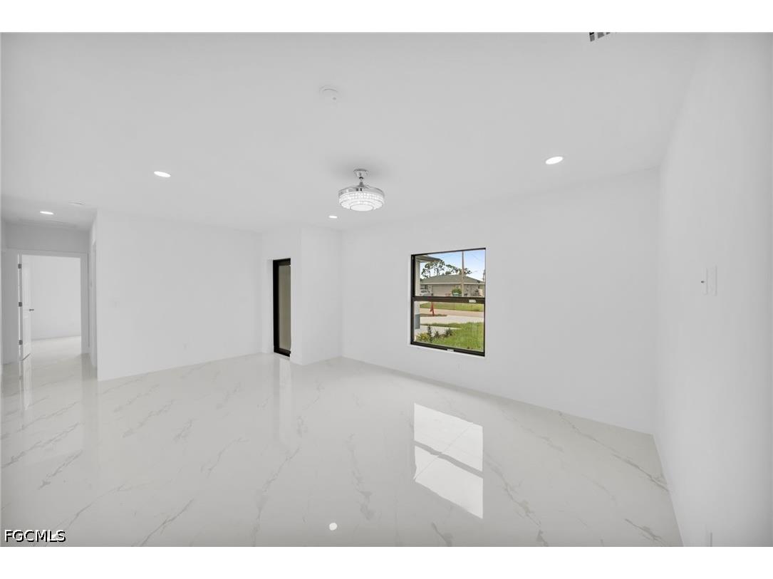 3721 NE 11th Place Cape Coral FL 33909 2026024919 image10