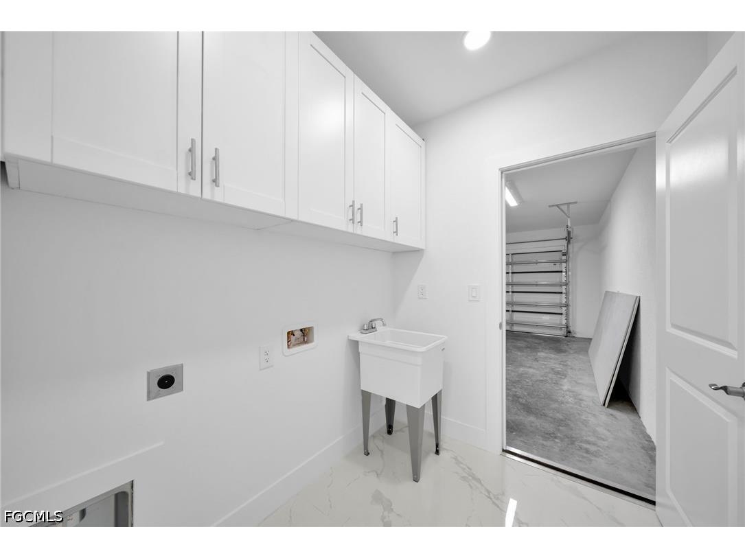 3721 NE 11th Place Cape Coral FL 33909 2026024919 image13