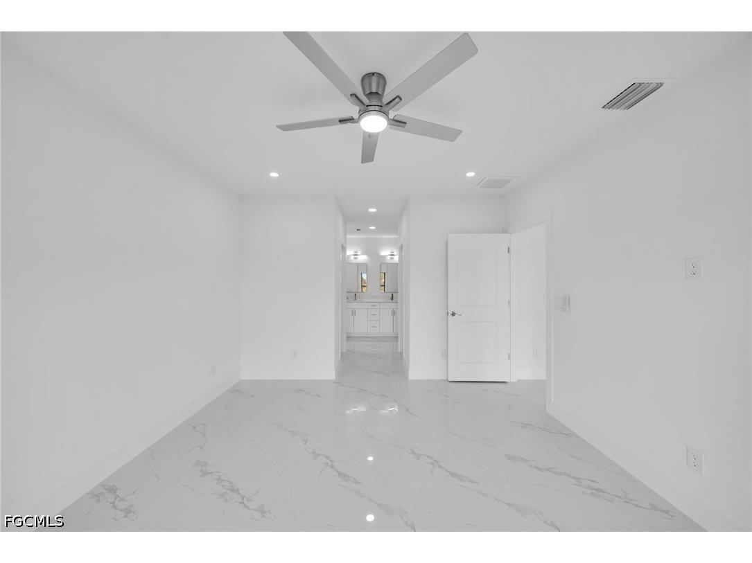 3721 NE 11th Place Cape Coral FL 33909 2026024919 image21