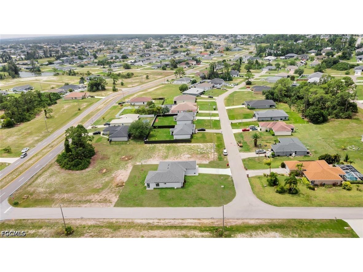3721 NE 11th Place Cape Coral FL 33909 2026024919 image40