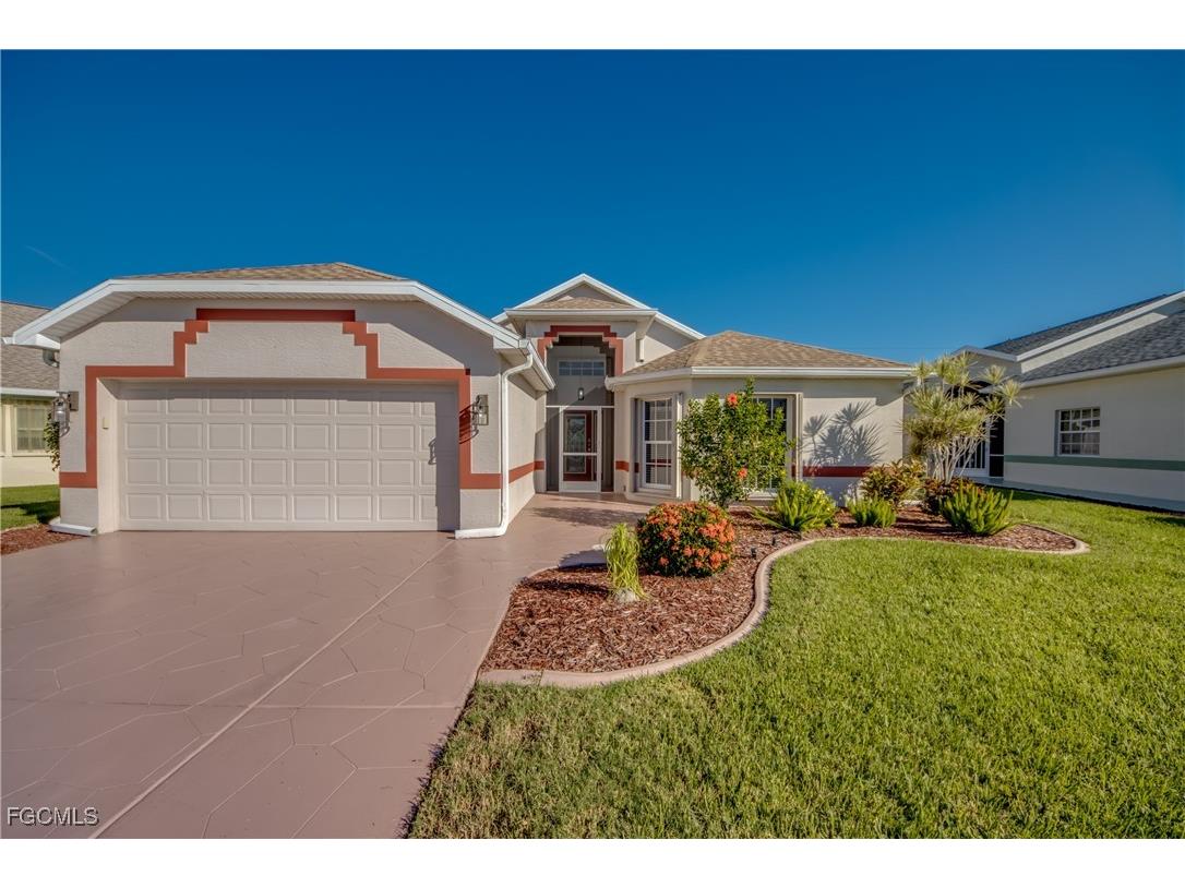 3721 Ponytail Palm Court North Fort Myers FL 33917 2025012183 image1