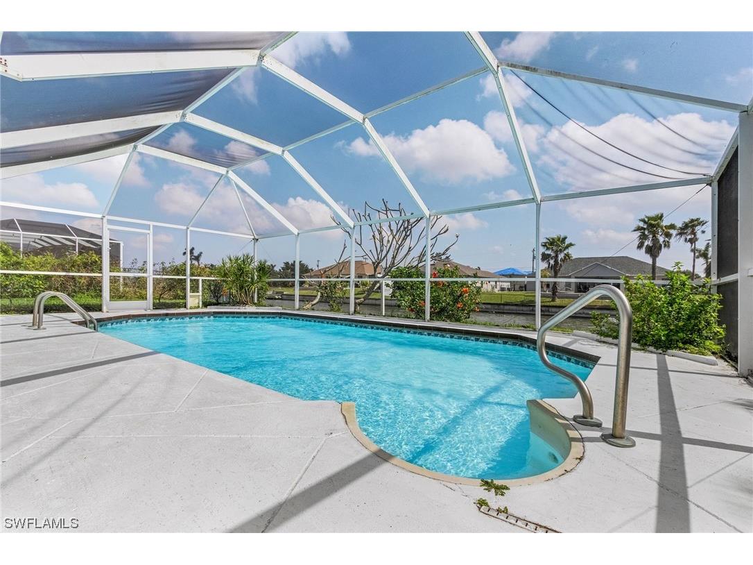 3721 SW 11th Court Cape Coral FL 33914 223016878 image1