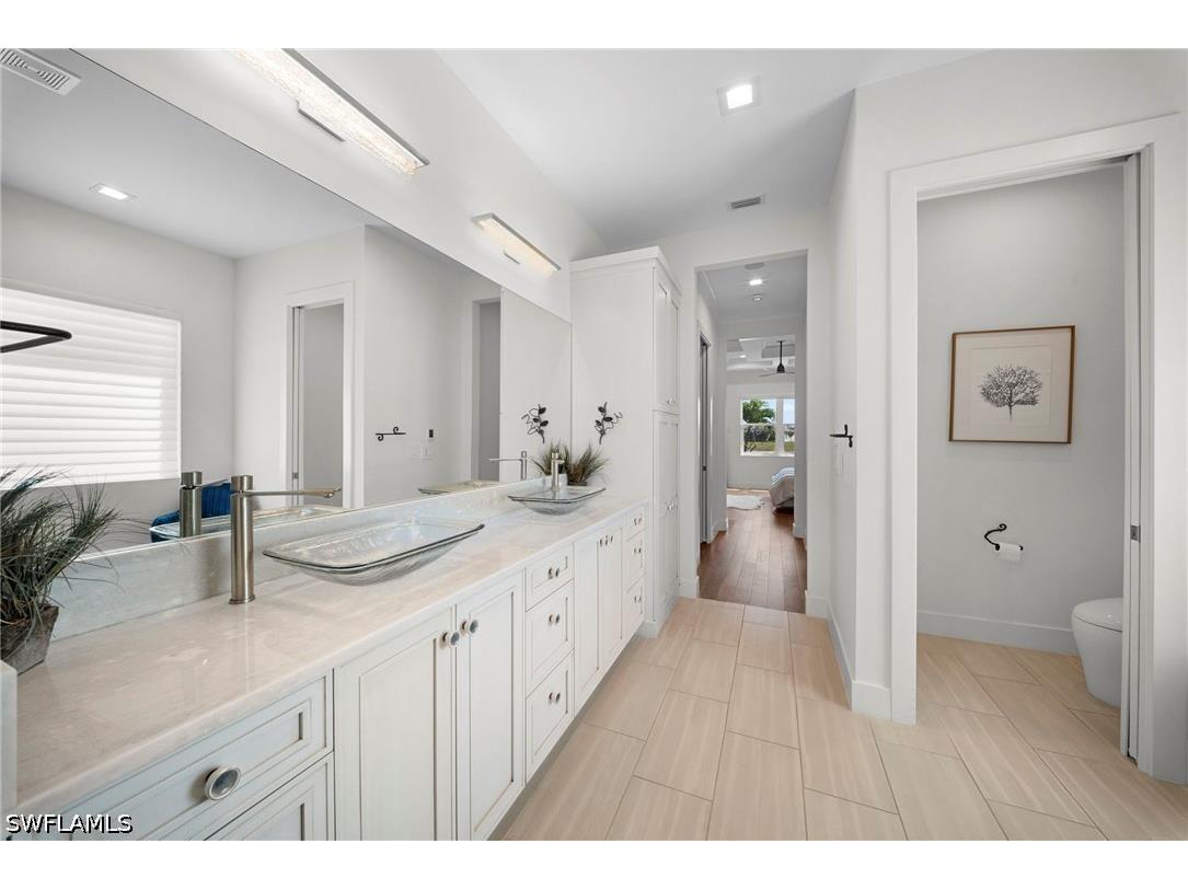 3721 Sapphire Cove Circle Naples FL 34114 226013006 image28