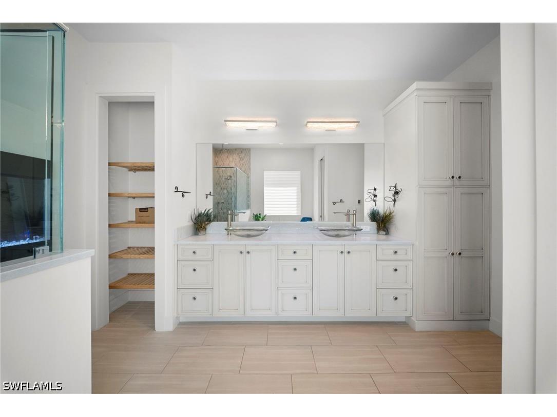 3721 Sapphire Cove Circle Naples FL 34114 226013006 image29